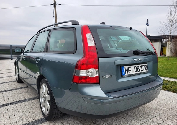 Volvo V50 cena 14900 przebieg: 216600, rok produkcji 2005 z Radlin małe 191